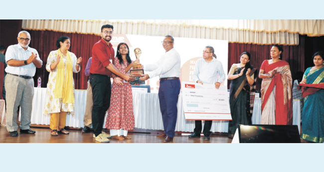 മ​രി​യ ഫി​ലി​പ്പ് ഫ്യൂ​ച്ച​ര്‍ ലീ​ഡേ​ഴ്‌​സ് സം​വാ​ദ മ​ത്സ​രം:  ട്രീ​​​സ മ​​​രി​​​യ, ആ​​​ശി​​ഷ് കെ.​ ​​ഷി​​​ന്‍റു ജേതാക്കള്‍