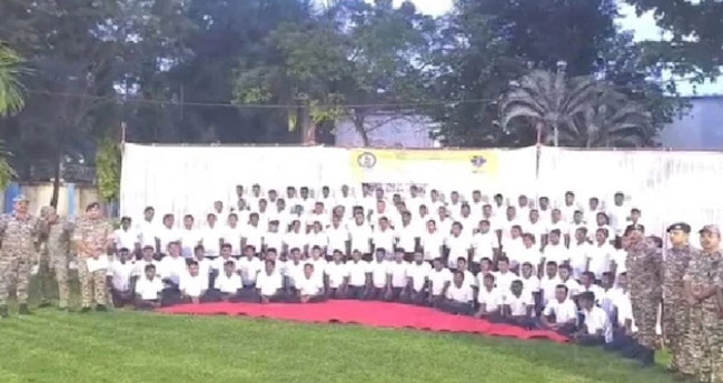 ഛത്തീസ്ഗഡിൽ  103 മാവോയിസ്റ്റുകൾ കീഴടങ്ങി