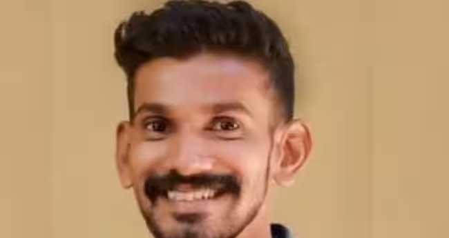 മി​നി ടി​പ്പ​ർ മ​റി​ഞ്ഞ് ചു​മ​ട്ടു​തൊ​ഴി​ലാ​ളി മ​രി​ച്ചു