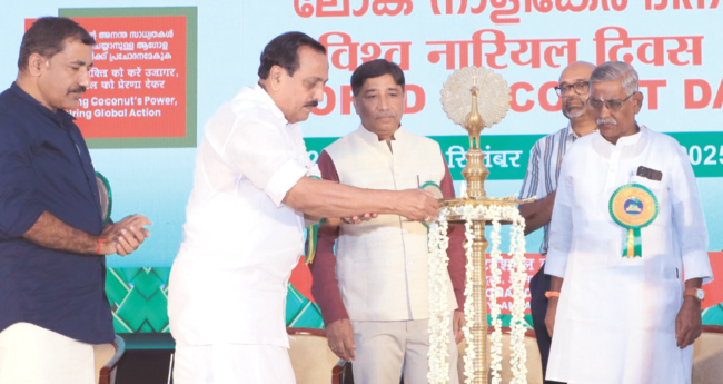 നവീകരിച്ച പദ്ധതികൾ നാളികേര മേഖലയുടെ  വളർച്ച വേഗത്തിലാക്കും: എം.കെ. രാഘവൻ