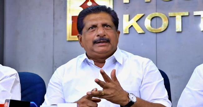 ബ​ജ​റ്റി​ല്‍ ക​ര്‍​ഷ​ക​രെ വ​ഞ്ചി​ച്ച​ത് പ്ര​തി​ഷേ​ധാ​ര്‍​ഹം; ഭൂ​നി​കു​തി വ​ര്‍​ധന​ പി​ന്‍​വ​ലി​ക്ക​ണം: മോ​ന്‍​സ് ജോ​സ​ഫ്
