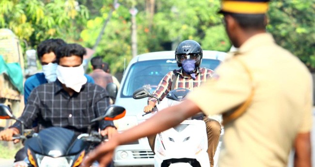 ട്രാ​ഫി​ക് നി​യ​മ​ലംഘനത്തിനെതിരേ ക​ർ​ശ​ന ന​ട​പ​ടി​ വേണം: ഹൈ​ക്കോ​ട​തി