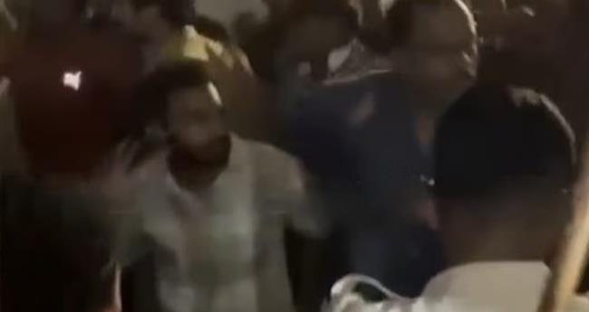 ക​ലോ​ത്സ​വ​ത്തി​നി​ടെ എം​എ​സ്എ​ഫ്-​എ​സ്എ​ഫ്‌​ഐ സം​ഘ​ര്‍​ഷം; പോ​ലീ​സു​കാ​രു​ൾ​പ്പ​ടെ എ​ട്ട് പേ​ര്‍​ക്ക് പ​രി​ക്ക്