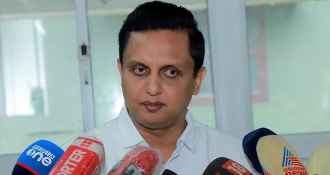 ഉ​റ​ക്ക​ത്തി​ൽ പോ​ലും ബി​ജെ​പി​ക്കെ​തി​രേ പ​റ​യാ​തി​രി​ക്കാ​ൻ  കോ​ൺ​ഗ്ര​സ് നേ​താ​ക്ക​ൾ ഗു​ളി​ക ക​ഴി​ക്കു​ന്നു: മ​ന്ത്രി മു​ഹ​മ്മ​ദ് റി​യാ​സ്