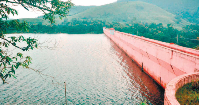 മുല്ലപ്പെരിയാർ ഡാം  ഡീക്കമ്മീഷൻ ചെയ്യണം ; പാർലമെന്‍റിൽ യുഡിഎഫ് എംപിമാർ