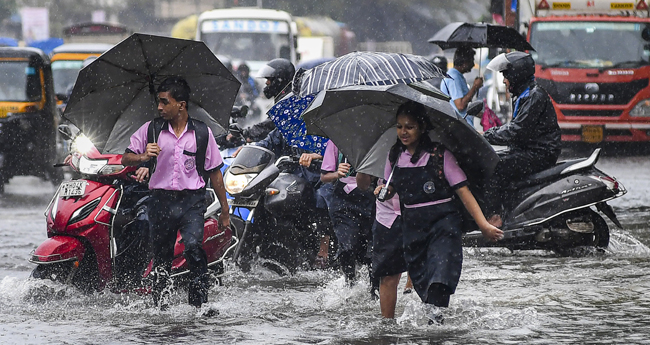 കനത്ത മഴ: മഹാരാഷ്‌ട്രയിൽ ഏഴു മരണം