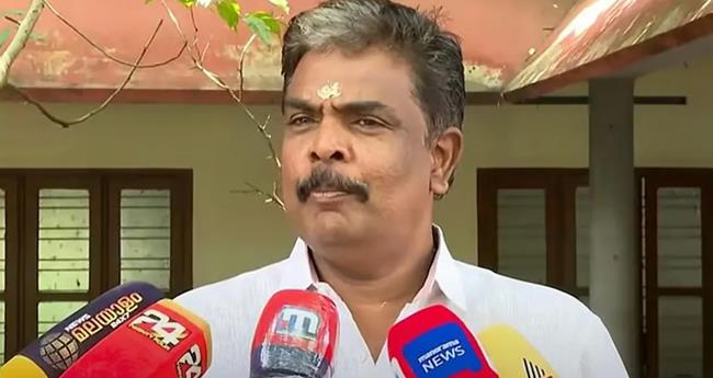 ശ​ബ​രി​മ​ല സ്വ​ർ​ണ​ക്കൊ​ള്ള; മു​രാ​രി ബാ​ബു​വി​ന്‍റെ രാ​ജി എ​ഴു​തി​വാ​ങ്ങി എ​ൻ​എ​സ്എ​സ്