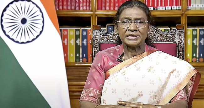 ഭീകരതയ്ക്കെതിരായ മനുഷ്യരാശിയുടെ പോരാട്ടമായി ഓപ്പറേഷൻ സിന്ദൂർ ചരിത്രത്തിൽ ഇടംപിടിക്കും: രാഷ്‌ട്രപതി