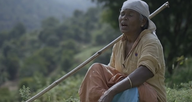 അ​ന്യാ​ധീ​ന​പ്പെ​ട്ട ഭൂ​മി​യി​ൽ കൃ​ഷി​യി​റ​ക്കാ​ൻ എ​ത്തി​ ; ന​ഞ്ചി​യ​മ്മ​യെ പോ​ലീ​സും 
റ​വ​ന്യു ഉ​ദ്യോ​ഗ​സ്ഥ​രും ത​ട​ഞ്ഞു