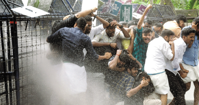 നെറ്റ്, നീറ്റ് വിവാദം  ആളിക്കത്തുന്നു