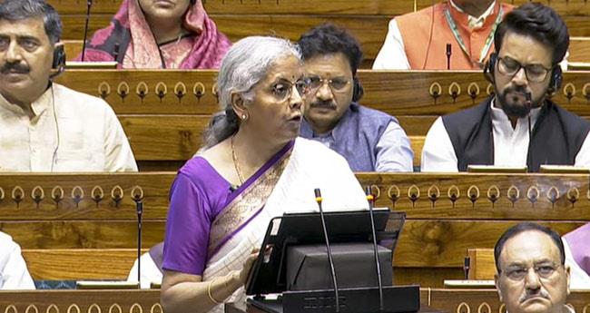 എം​എ​സ്എം​ഇ​യ്ക്ക് പ്ര​തീ​ക്ഷ ന​ല്‍​കി നി​ര്‍​മ​ല; മു​ദ്ര വാ​യ്പാ പ​രി​ധി​യി​ല്‍ വ​ര്‍​ധ​ന