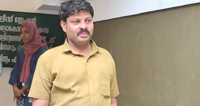 മയക്കുമരുന്ന് ലഹരിയിൽ ഭർത്താവിന്‍റെ ക്രൂര മർദനം: മകളുമായി അർധരാത്രി വീടുവിട്ടോടി യുവതി