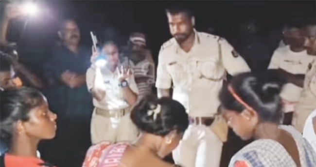 ഒഡീഷയില്‍ മലയാളി വൈദികരെയും കന്യാസ്ത്രീമാരെയും ബജ്‌രംഗ്ദൾ ആക്രമിച്ചു