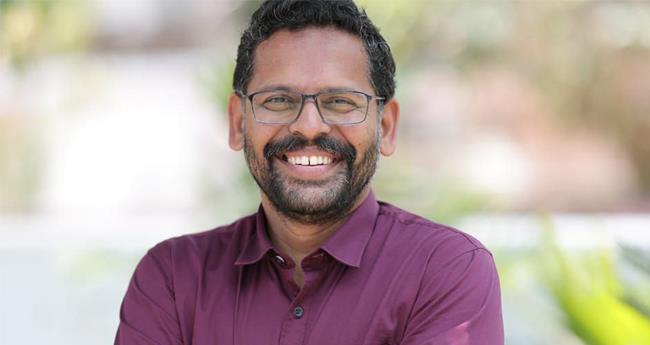 സ​രി​നെ ചേ​ർ​ത്തു​പി​ടി​ച്ച് സി​പി​എം; സ​ർ​ക്കാ​ർ പ​ദ്ധ​തി​യി​ൽ നി​ർ​ണാ​യ​ക പ​ദ​വി ന​ൽ​കും