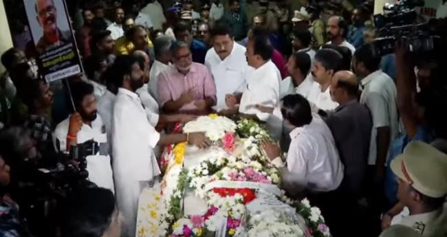 പ​ഹ​ൽ​ഗാം ഭീ​ക​രാ​ക്ര​മ​ണ​ത്തി​ൽ കൊ​ല്ല​പ്പെ​ട്ട രാ​മ​ച​ന്ദ്ര​ന്‍റെ സം​സ്കാ​രം വെ​ള്ളി​യാ​ഴ്ച