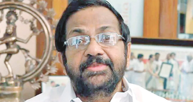 ഫോൺ സംഭാഷണം വിവാദമായി ; പാ​​​ലോ​​​ട് ര​​​വി  രാ​​​ജിവ​​​ച്ചു