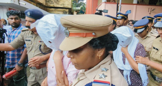 കു​ട്ടി​യെ ത​ട്ടി​ക്കൊണ്ടുപോ​യ സം​ഭ​വം; പൊരുത്തക്കേടുകൾ നിരവധി