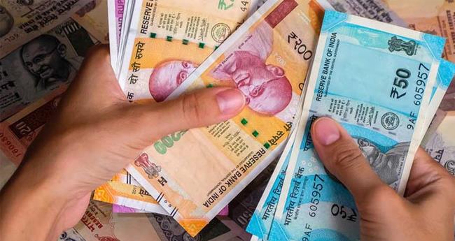 ക്ഷേ​മ പെ​ന്‍​ഷ​ന്‍ ഒ​രു ഗ​ഡു കൂ​ടി അ​നു​വ​ദി​ച്ചു; വി​ത​ര​ണം ബു​ധ​നാ​ഴ്ച മു​ത​ൽ