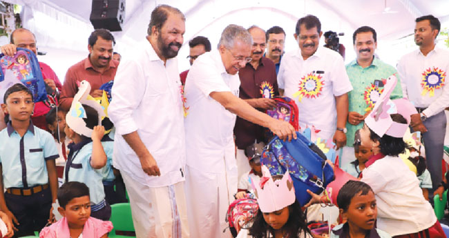 കേ​ര​ള​ത്തി​ന്‍റെ പൊ​തുവി​ദ്യാ​ഭ്യാ​സ ​രം​ഗം  ലോ​കനി​ല​വാ​ര​ത്തി​ലേ​ക്ക് ഉയ​ർ​ത്തും: മു​ഖ്യ​മ​ന്ത്രി