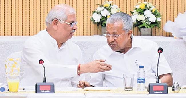 മു​ഖ്യ​മ​ന്ത്രി-​ഗ​വ​ർ​ണ​ർ കൂ​ടി​ക്കാ​ഴ്ച ഞാ​യ​റാ​ഴ്ച