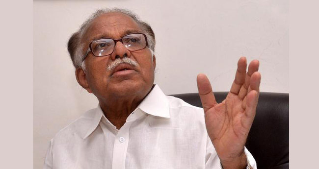 യൂത്ത് കോൺഗ്രസിനെതിരേയുള്ള  പി.ജെ. കുര്യന്‍റെ പരാമർശം വിവാദമായി