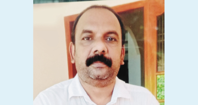 സിദ്ധാർഥന്‍റെ മരണവുമായി ബന്ധപ്പെട്ട കേസിലെ‌ പ്രതിയുടെ പിതാവ്  മരിച്ച നിലയിൽ