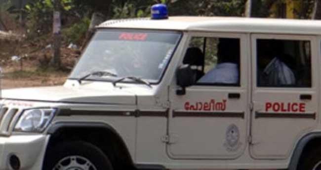 യു​വാ​ക്ക​ളെ​യും വി​ദ്യാ​ര്‍​ഥി​ക​ളെ​യും ല​ക്ഷ്യ​മി​ട്ട് ക​ഞ്ചാ​വ് വി​ത​ര​ണം: കാ​സ​ർ​കോ​ട് സ്വ​ദേ​ശി പി​ടി​യി​ൽ