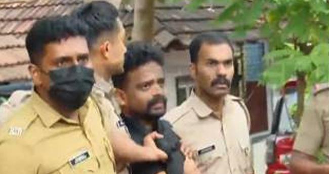 യു​വാ​വി​നെ വെ​ട്ടി​ക്കൊ​ന്ന കേ​സ്; മു​ഖ്യ​പ്ര​തി​യെ ഓ​ടി​ച്ചി​ട്ട് പി​ടി​കൂ​ടി