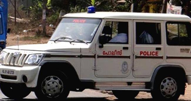 ദു​ര​ന്ത മേ​ഖ​ല​യി​ൽ വ്യാ​പ​ക മോ​ഷ​ണം; ക​ർ​ശ​ന ന​ട​പ​ടി​യു​മാ​യി പോ​ലീ​സ്