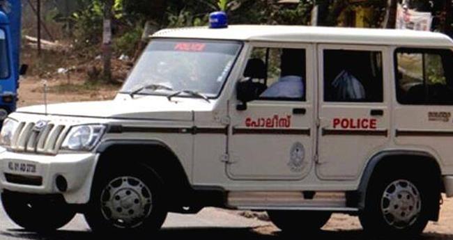 യു​വ​തി​യി​ൽ നി​ന്ന് സ്വ​ർ​ണ​വും പ​ണ​വും ത​ട്ടി​യെ​ടു​ത്ത കേ​സ്; യൂ​ട്യൂ​ബ​ർ പി​ടി​യി​ൽ