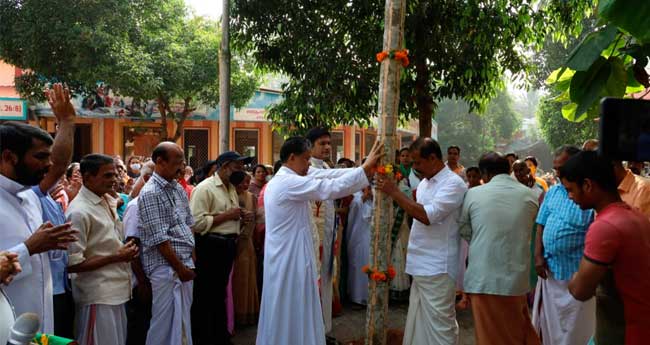 പോ​ട്ട ദേ​ശീ​യ ബൈ​ബി​ൾ ക​ണ്‍​വ​ൻ​ഷ​ൻ:പ​ന്ത​ലി​നു കാ​ൽ​നാ​ട്ടി