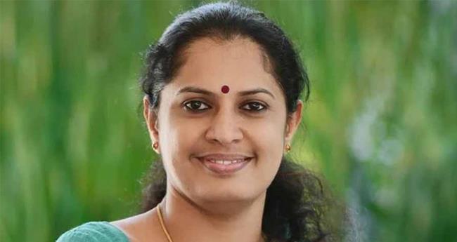ദി​വ്യ​യു​ടെ ജാ​മ്യം ഉ​പാ​ധി​ക​ളോ​ടെ.., സാ​ക്ഷി​ക​ളെ സ്വാ​ധീ​നി​ക്ക​രു​തെ​ന്ന് കോ​ട​തി