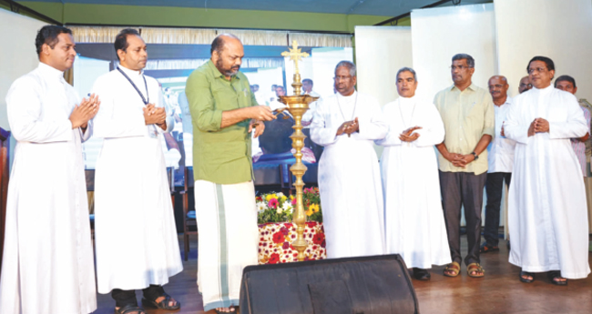 കെആര്‍എല്‍സിബിസി ഫാമിലി കമ്മീഷന്‍ നേതൃസംഗമം