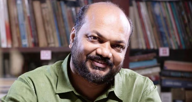 ടൗ​ണ്‍​ഷി​പ്പ് നി​ർ​മാ​ണ പ്ര​വ​ർ​ത്ത​ന​ങ്ങ​ൾ  വി​ല​യി​രു​ത്തി  മ​ന്ത്രി പി. ​രാ​ജീ​വ്
