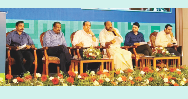 കേ​ര​ള നി​ക്ഷേ​പ​ക സം​ഗ​മം: നി​​​​ര്‍​മാ​​​​ണം തു​​​​ട​​​​ങ്ങി​​​​യ  പ​​​​ദ്ധ​​​​തി​​​​ക​​​​ള്‍ നൂ​​​​റി​​​​ലേ​​​​ക്കെ​​​​ന്നു മ​​​​ന്ത്രി