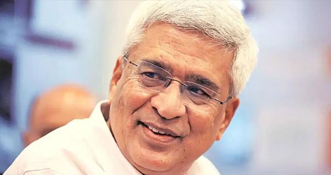 അ​മേ​രി​ക്ക​യു​ടെ പ​ക​രചു​ങ്ക​ത്തി​ൽ മോ​ദി​യു​ടേ​ത് നാ​ണം​കെ​ട്ട കീ​ഴ​ട​ങ്ങ​ൽ: പ്ര​കാ​ശ് കാ​രാ​ട്ട്