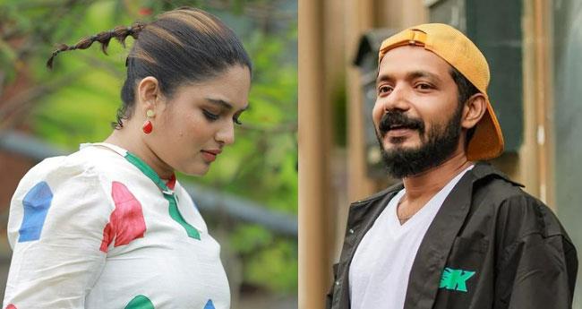 ശ്രീ​നാ​ഥ് ഭാ​സി​യെ​യും പ്ര​യാ​ഗ​യെ​യും ചോ​ദ്യം ചെ​യ്യും