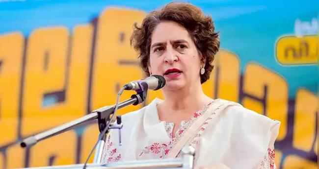 ഡ​ൽ​ഹി​യി​ൽ ആ​ളു​ക​ള്‍ മാ​റ്റ​ത്തി​നാ​യ് വോ​ട്ട് ചെ​യ്തു; പ​രാ​ജ​യ​പ്പെ​ട്ട​വ​ര്‍ ക​ഠി​ന​മാ​യി പ​രി​ശ്ര​മി​ക്ക​ണ​മെ​ന്ന് പ്രി​യ​ങ്ക