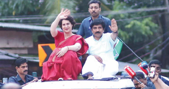 കേ​ര​ള​ത്തി​ന്‍റെ ഭരണമാറ്റത്തുടക്കം നിലന്പൂരിൽനിന്ന്: പ്രി​യ​ങ്ക ഗാ​ന്ധി