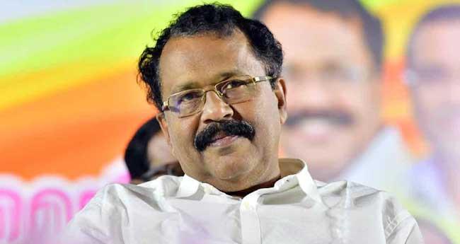കാ​ണാ​ന്‍ പാ​ടി​ല്ല, തൊ​ടാ​ന്‍ പാ​ടി​ല്ല എ​ന്ന​താ​ണ് ഇ​പ്പോ​ഴ​ത്തെ ച​ര്‍​ച്ച; ഇ​ത് കേ​ര​ള​ത്തി​ൽ മാ​ത്ര​മെ​ന്ന് ശ്രീ​ധ​ര​ൻ പി​ള്ള