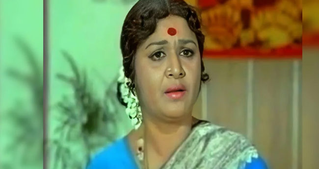ന​ടി പു​ഷ്പ​ല​ത  അ​ന്ത​രി​ച്ചു