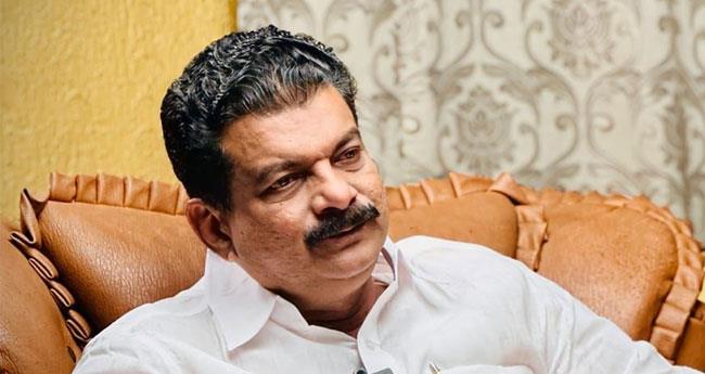 നി​ല​മ്പൂ​ർ ഉ​പ​തെ​ര​ഞ്ഞെ​ടു​പ്പ് നീ​ട്ടി​വ​യ്ക്കാ​ന്‍ ശ്ര​മി​ക്കു​ന്നു, കോ​ട​തി​യെ സ​മീ​പി​ക്കു​മെ​ന്ന് അ​ന്‍​വ​ര്‍