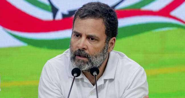 കു​വൈ​ത്ത് ദു​ര​ന്ത​ത്തി​ൽ ദുഃ​ഖം രേ​ഖ​പ്പെ​ടു​ത്തി രാ​ഹു​ൽ ഗാ​ന്ധി
