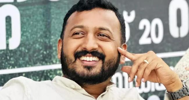 ട്രോ​ളി​ബാ​ഗ് വി​വാ​ദം; ന​ട​ന്ന​ത് രാ​ഷ്ട്രീ​യ നാ​ട​കം: രാ​ഹു​ൽ മാ​ങ്കൂ​ട്ട​ത്തി​ൽ