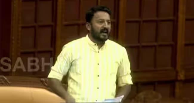 അ​ധി​ക​കാ​ലം ഓ​ഫീ​സി​ൽ ഇ​രി​ക്കാ​മെ​ന്നു ആ​രോ​ഗ്യമ​ന്ത്രി ക​രു​തേ​ണ്ട; ആ​ശ​മാ​രു​ടെ 7000 രൂ​പ പോ​ലും മൂ​ന്നു​മാ​സം മു​ട​ങ്ങി: രാ​ഹു​ൽ മാ​ങ്കൂ​ട്ട​ത്തി​ൽ