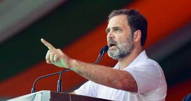 സ​വ​ർ​ക്ക​ർ​ക്കെ​തി​രാ​യ പ​രാ​മ​ർ​ശം; രാ​ഹു​ൽ​ഗാ​ന്ധി​യ്ക്ക് നോ​ട്ടീ​സ​യ​ച്ച് ല​ക്നോ കോ​ട​തി