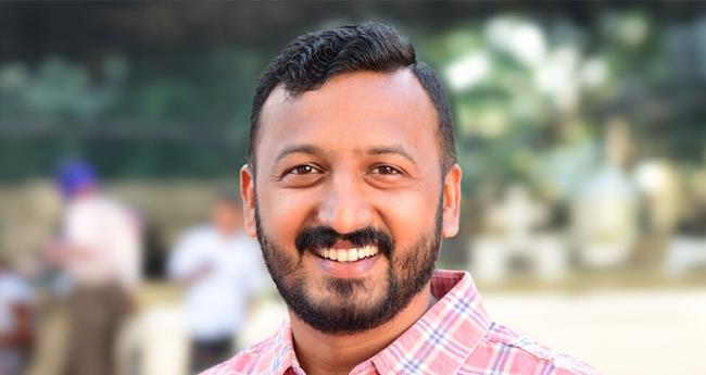 വ​ഴി​യി​ൽ വെ​ച്ച് വാ​ഹ​നം മാ​റി; താ​ൻ ക​യ​റി​യ​ത് ഷാ​ഫി​യു​ടെ കാ​റി​ലെ​ന്ന് രാ​ഹു​ൽ