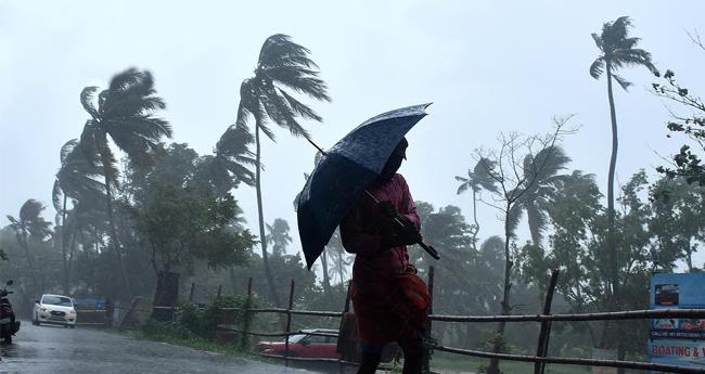 കാ​ല​വ​ര്‍​ഷം സ​ജീ​വ​മാ​കു​ന്നു; അ​തി​തീ​വ്ര​മ​ഴ​യ്ക്ക് സാ​ധ്യ​ത
