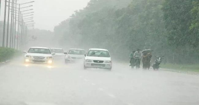 ക​രു​തി​യി​രി​ക്ക​ണം; സം​സ്ഥാ​ന​ത്ത് ‌‌‌അ​തി​തീ​വ്ര മ​ഴ​ക്ക് സാ​ധ്യ​ത
