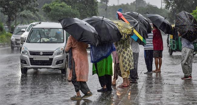 കാ​ല​വ​ർ​ഷം ഇ​ന്ന് എ​ത്തി​യേ​ക്കും; യെ​ല്ലോ അ​ല​ർ​ട്ട് പ്ര​ഖ്യാ​പി​ച്ചു